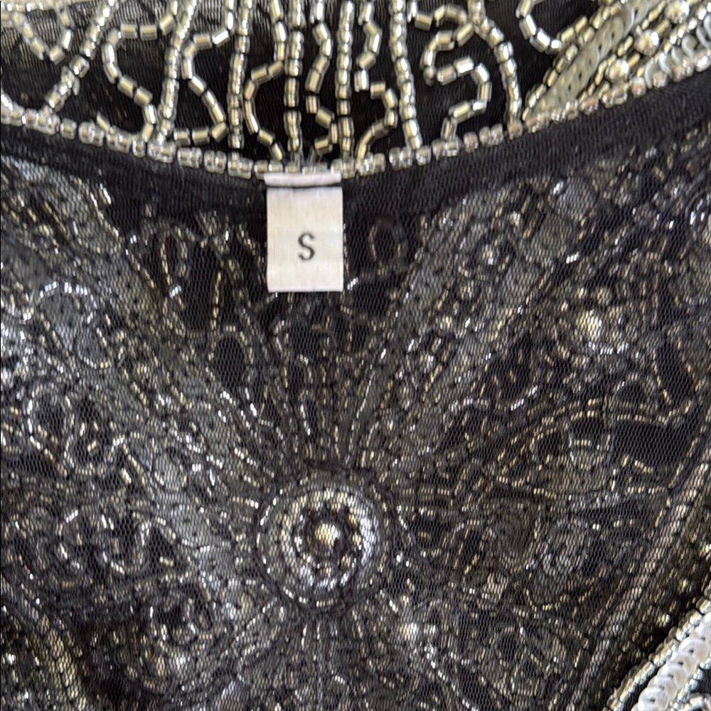 Elegant Flapper Style Black and Silver Women's Dress - Picture 7 of 7